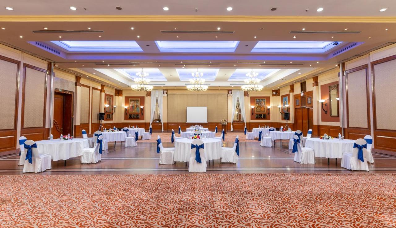 Radisson Hotel Kathmandu Exterior foto