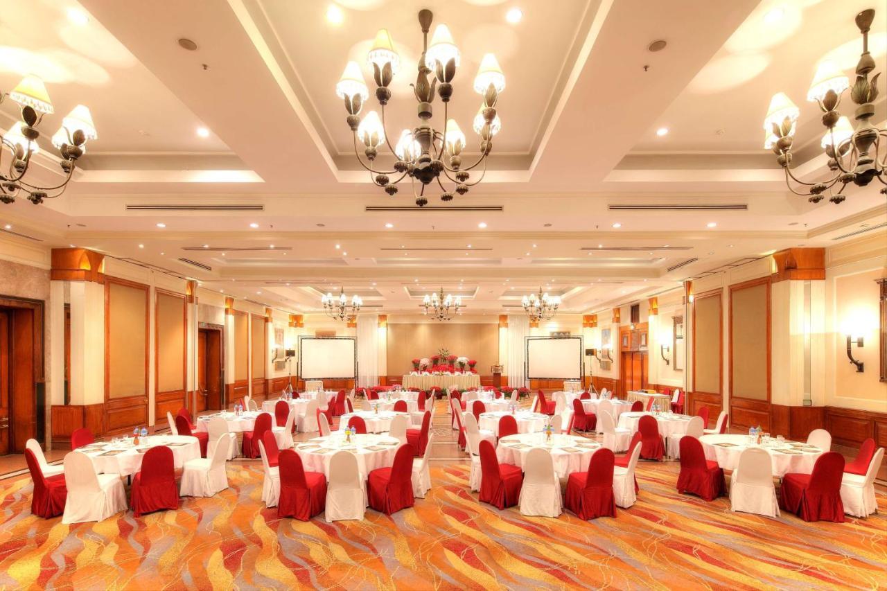 Radisson Hotel Kathmandu Exterior foto