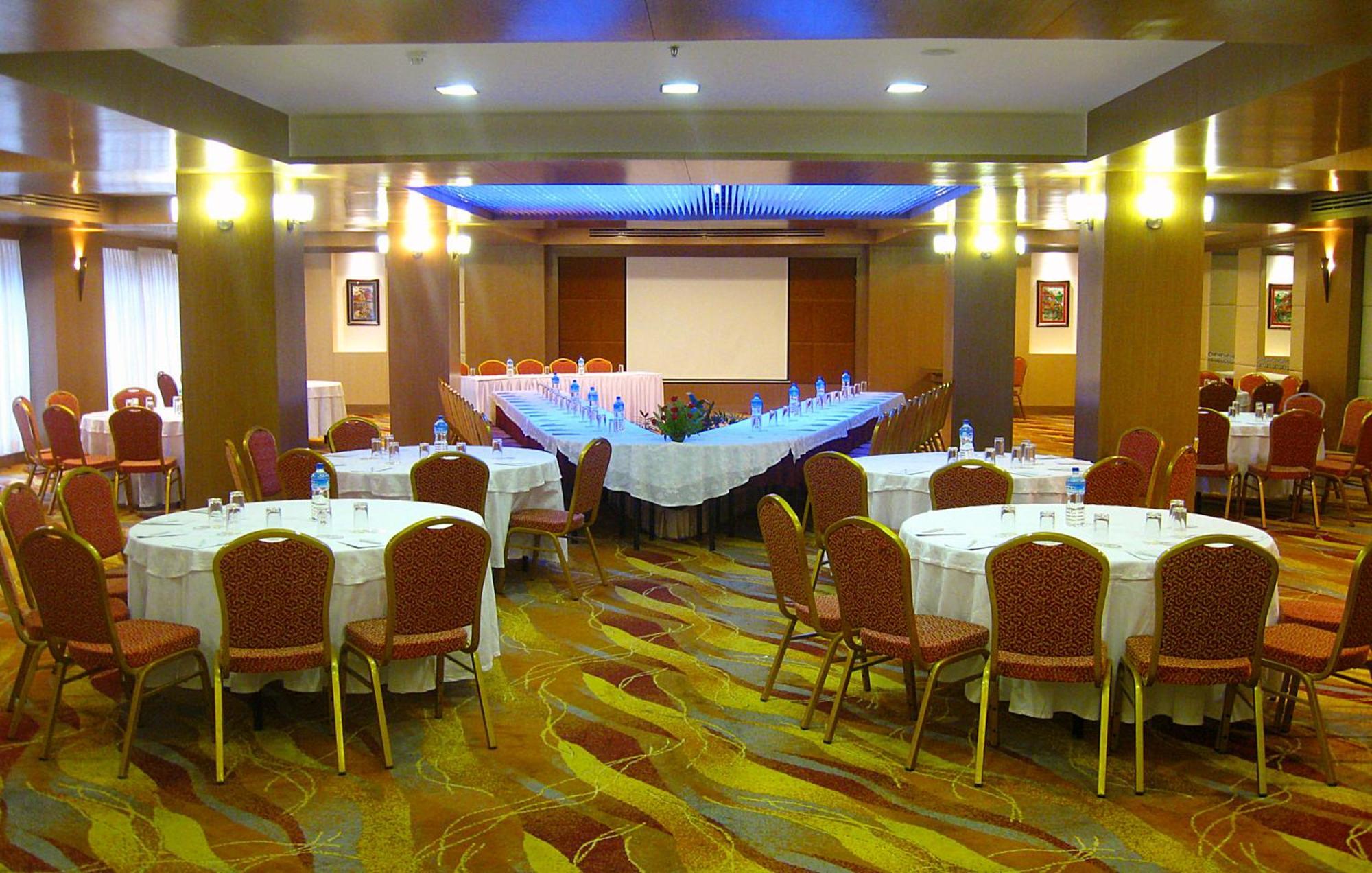 Radisson Hotel Kathmandu Exterior foto