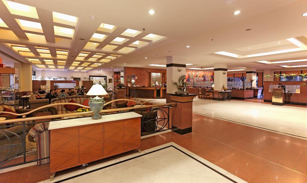 Radisson Hotel Kathmandu Exterior foto